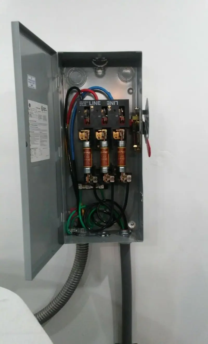 Three-phase disconnect switch installed for Smoke Detector Installation in Bloomington